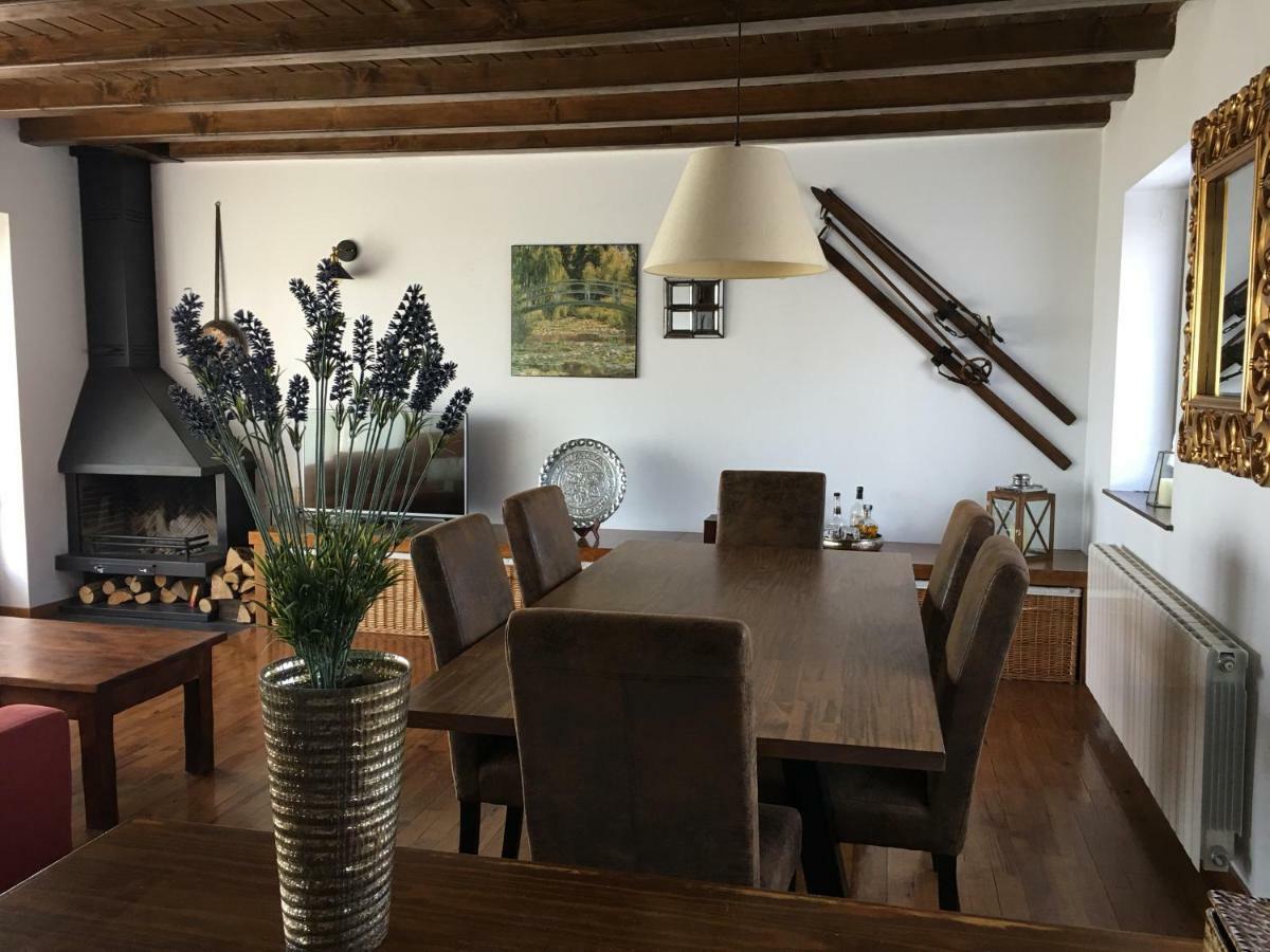 فيلا بيلفير دي سيردانيافي Elegante Casa En La Cerdana المظهر الخارجي الصورة
